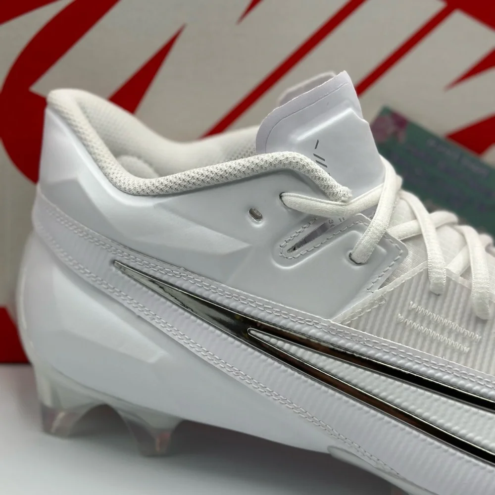 Nike Vapor Edge Elite 360 2 Football Cleats Sz 13 DA5457-100 White/Platinum NWOB
